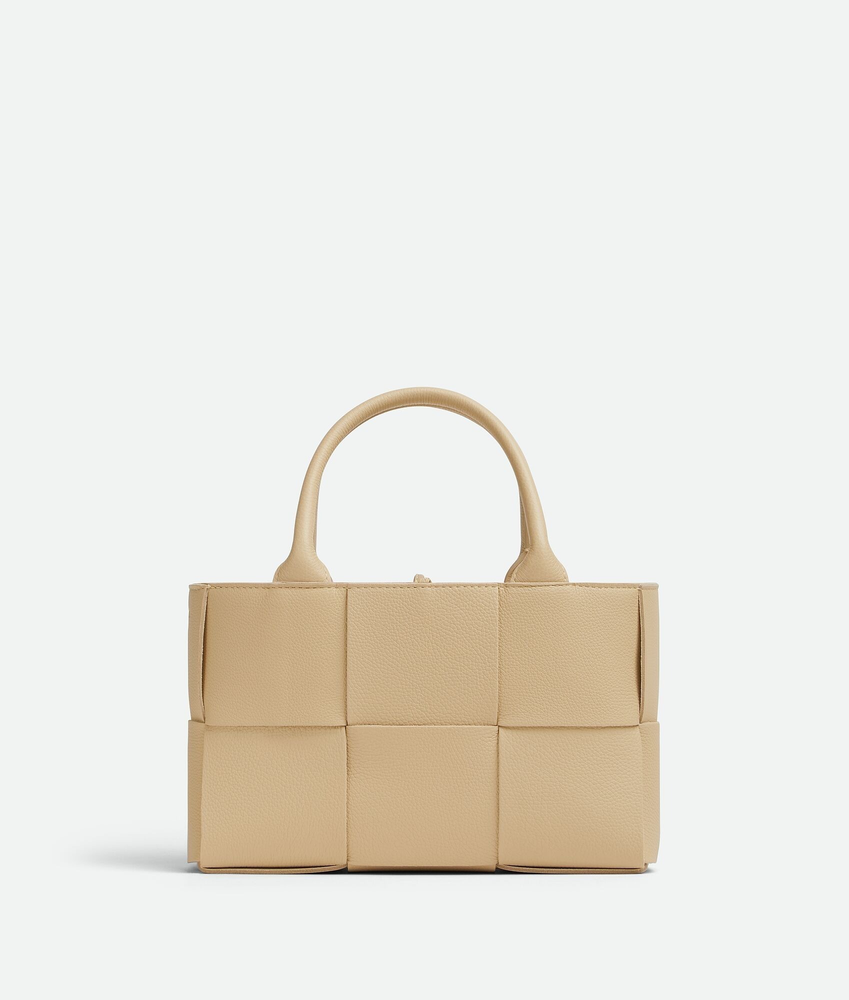 【BOTTEGA VENETA】 MINI ARCO ★関税送料込み