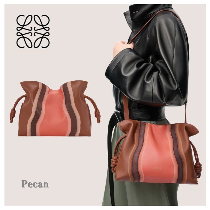 【やさしさ薫るPecan】LOEWE フラメンコクラッチ ナパカーフ