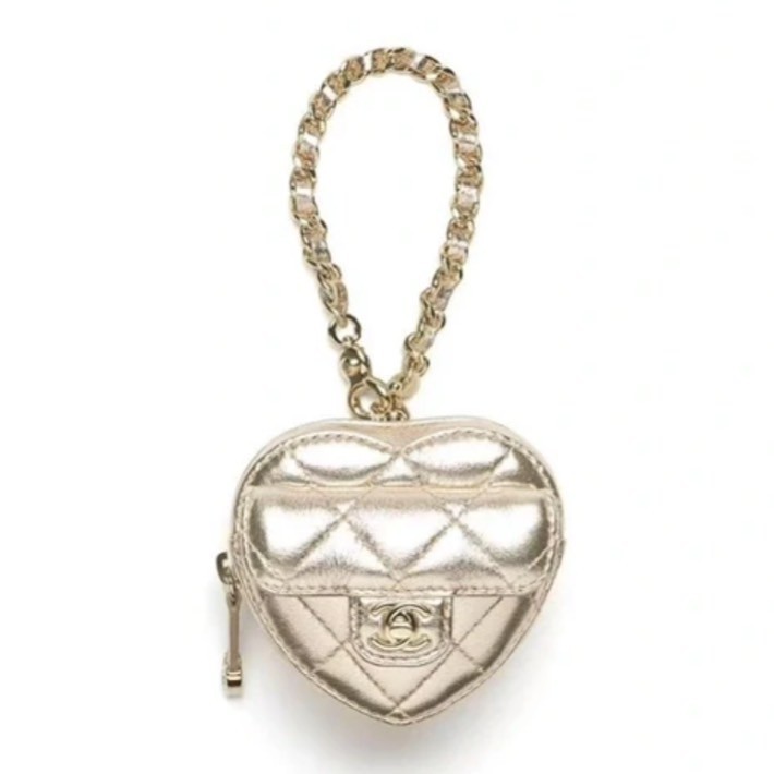 【バッグに付けておしゃれに♪】CHANEL《バッグチャーム》