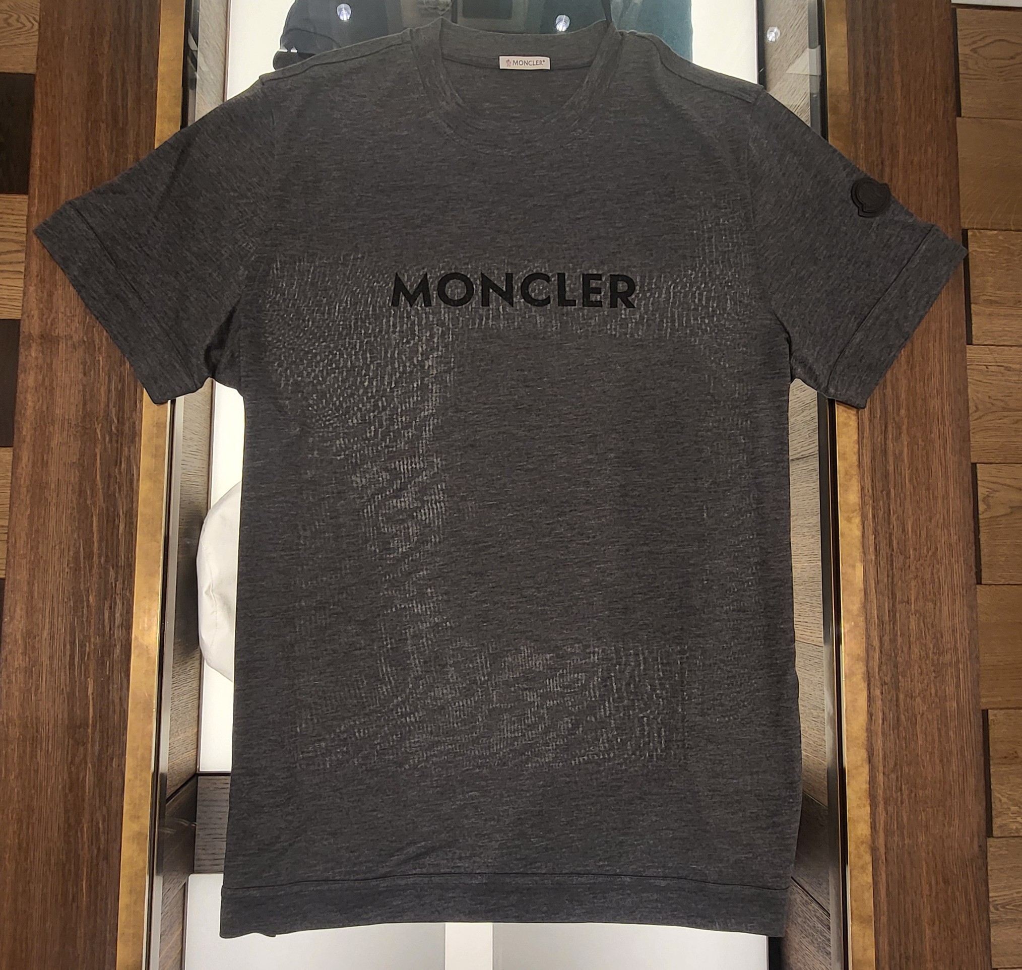 25/26秋冬★リヨセル素材 本革ロゴマーク付きTシャツ【各色】