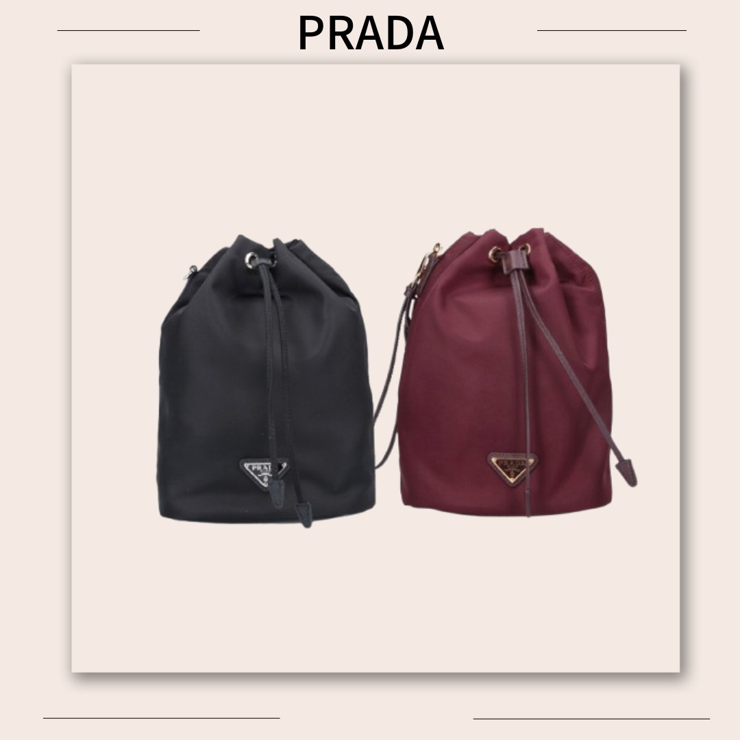 〈PRADA〉Re-Nylon ポーチ （関税込み）