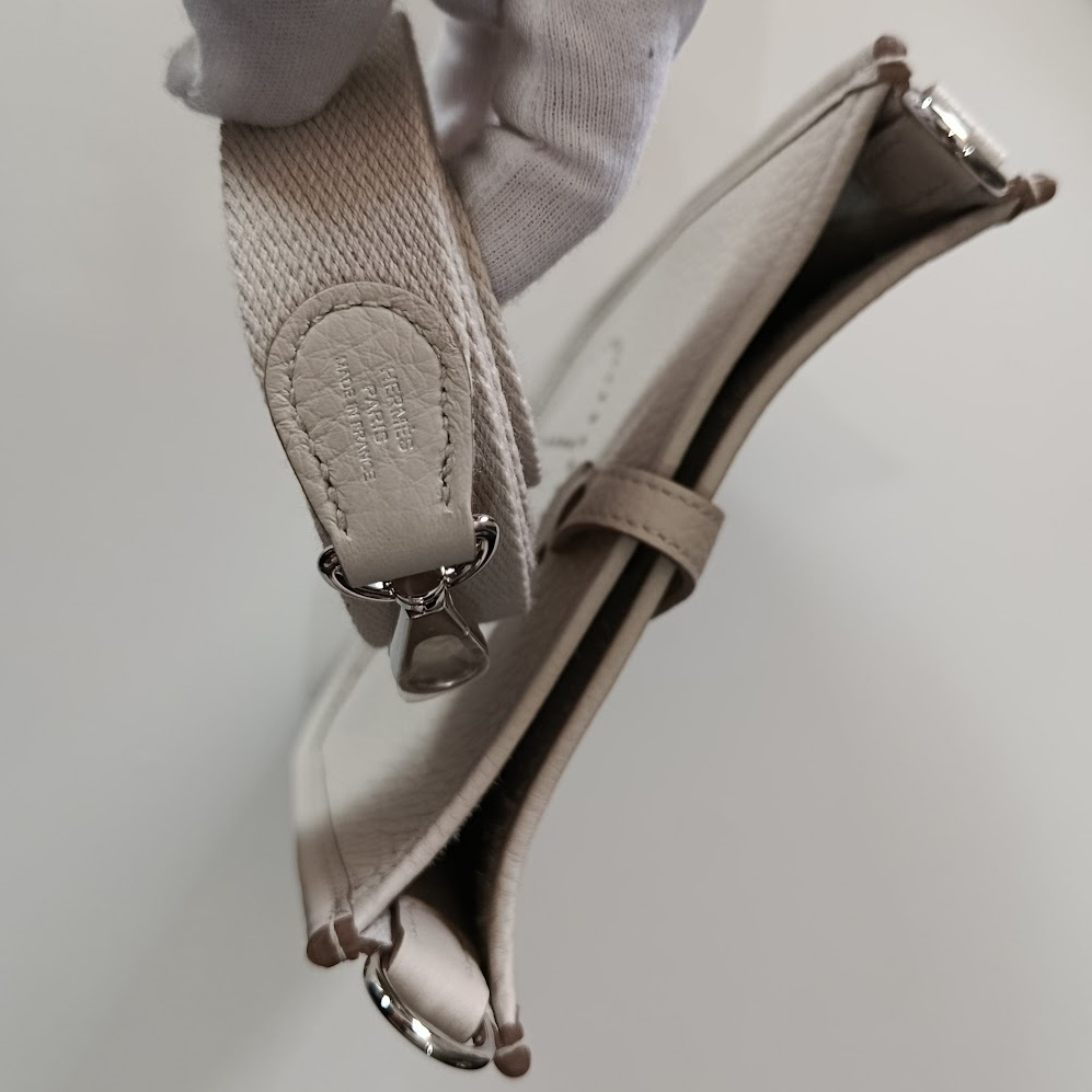 《大人気》HERMES ミニエヴリン Evelyne TPM 16