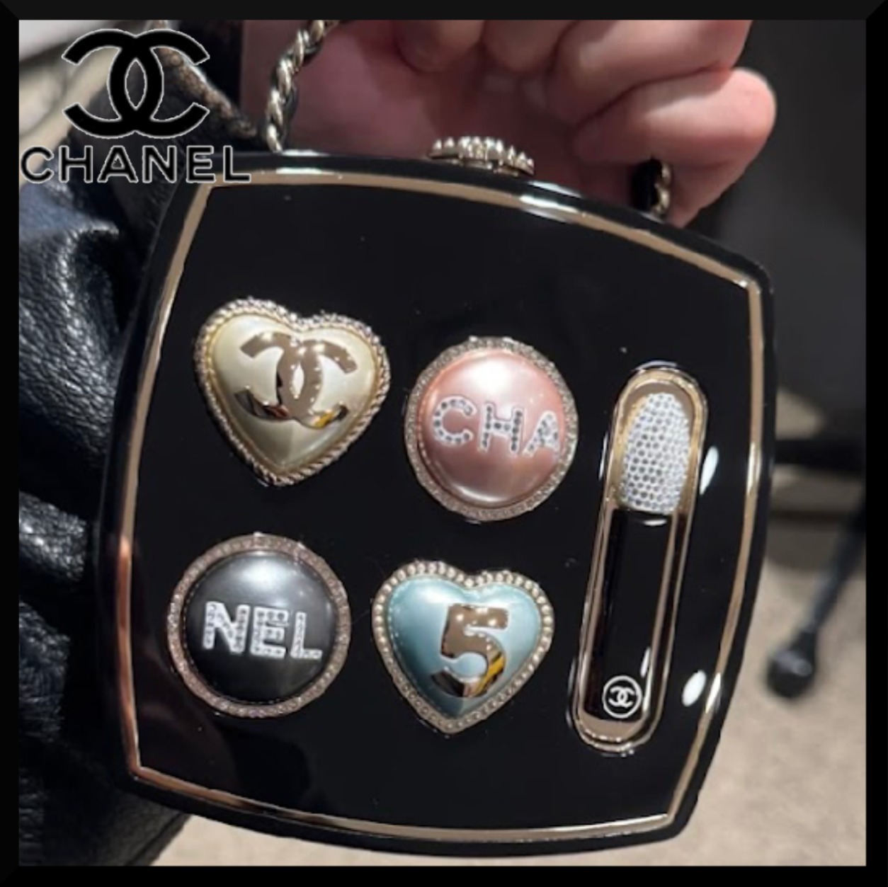 【持つだけで気分が上がる】CHANEL イブニングバッグ