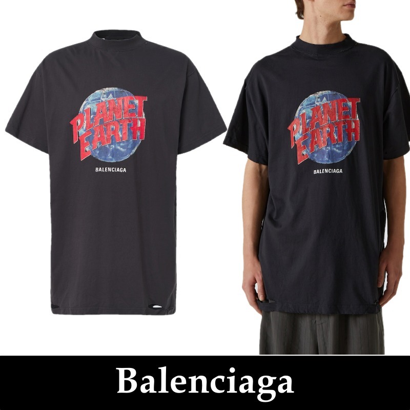 関税込【Balenciaga】Planet Earth oversized cotton T-shirt