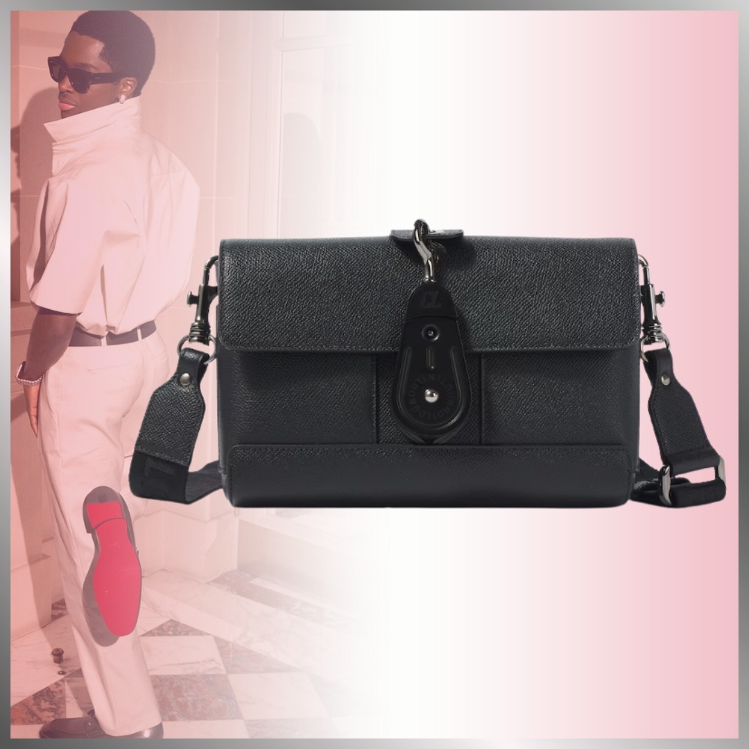 【完売必至】CHRISTIAN LOUBOUTIN Groovy クロスボディバッグ