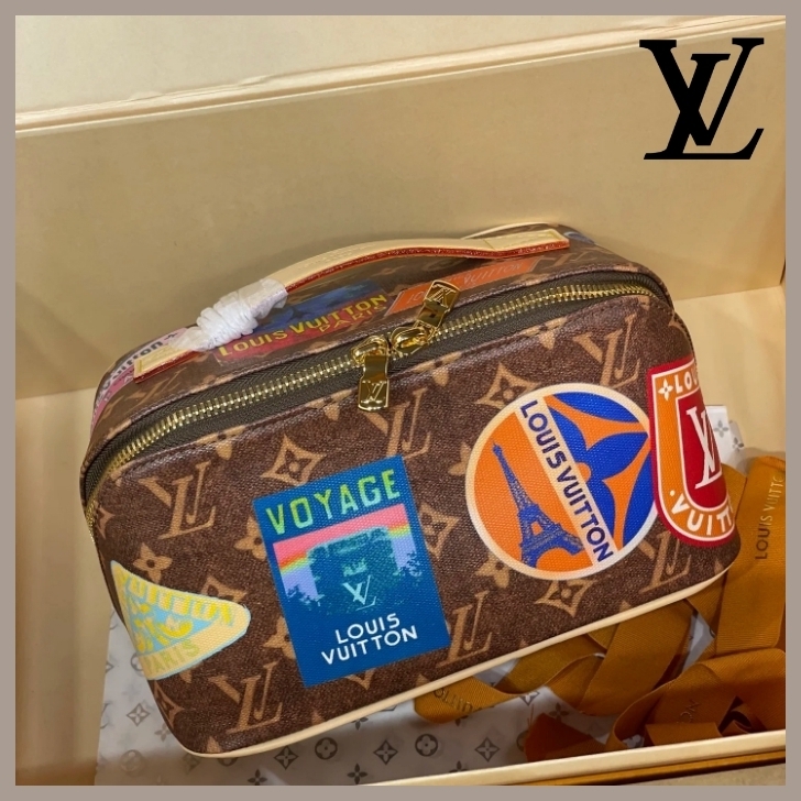 【コンパクト】Louis Vuitton 2層式トイレタリーバッグ