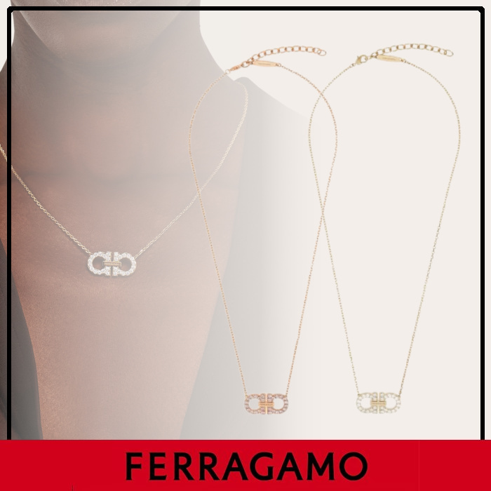 国内直営 FERRAGAMO ダブル・ガンチーニ クリスタル ネックレス
