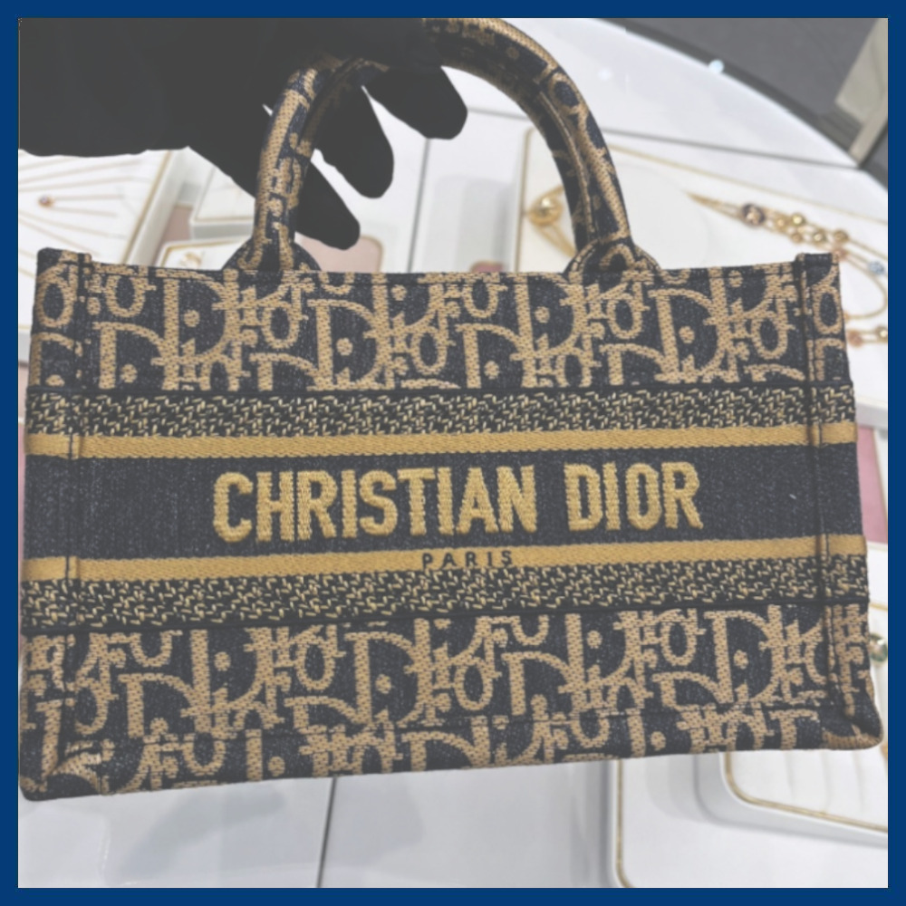 【早めにゲットが吉♪】DIOR Book Tote バッグ ミニ