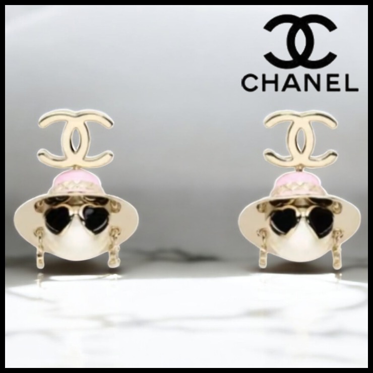 【個性的な♡】CHANEL CCロゴピアス