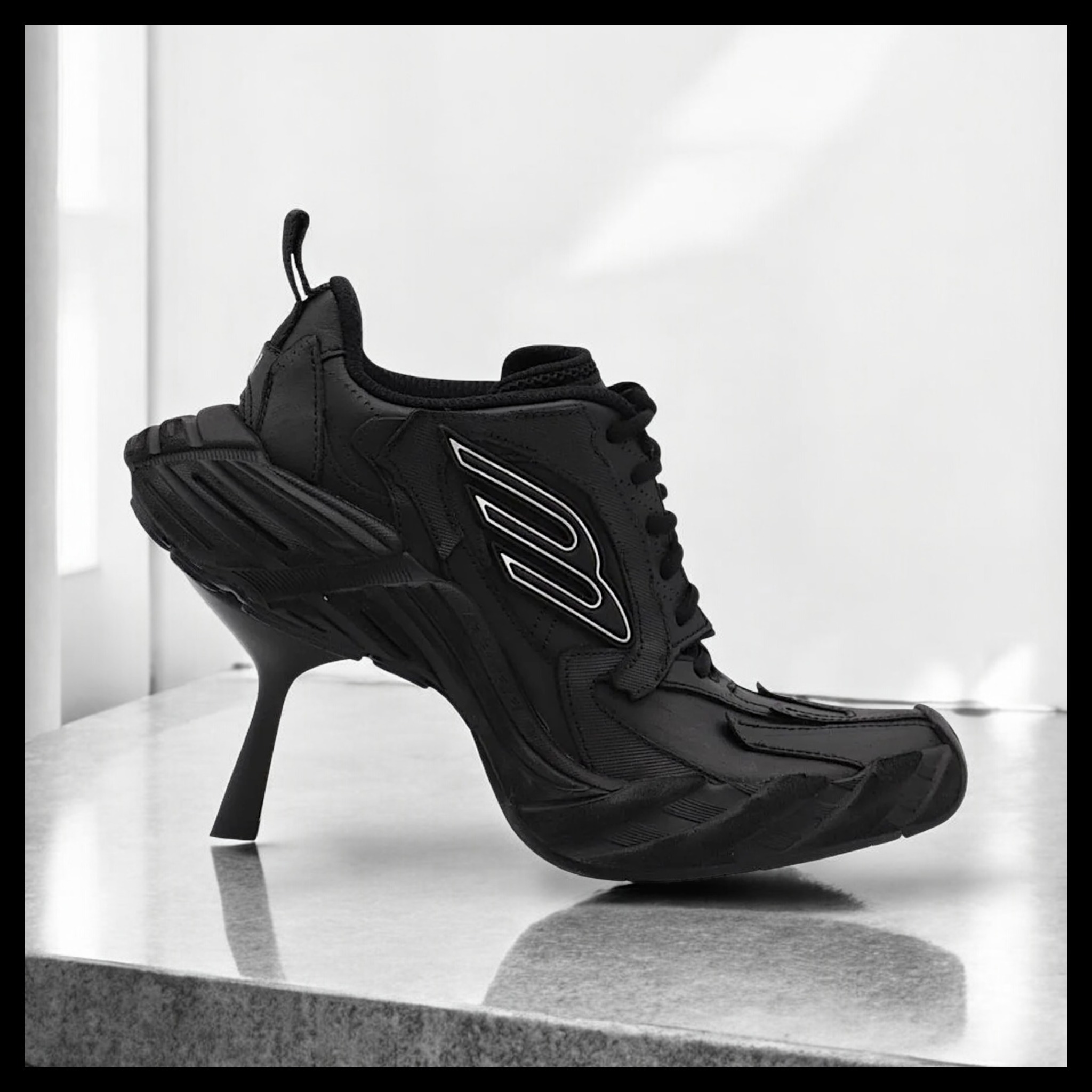 【目を引くデザイン】BALENCIAGA パンプスレザーハイヒール