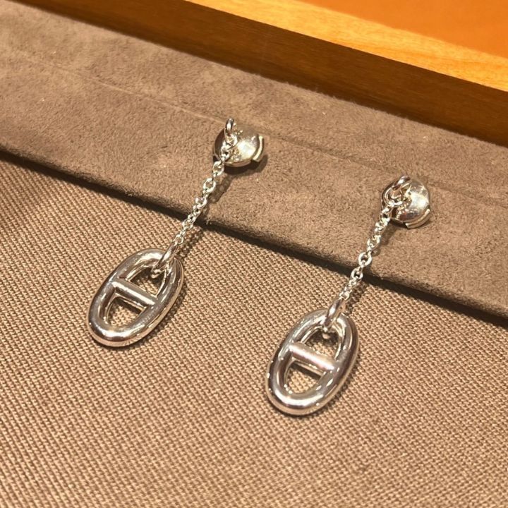《シンプルに、美しく。》HERMES ファランドール ピアス MM