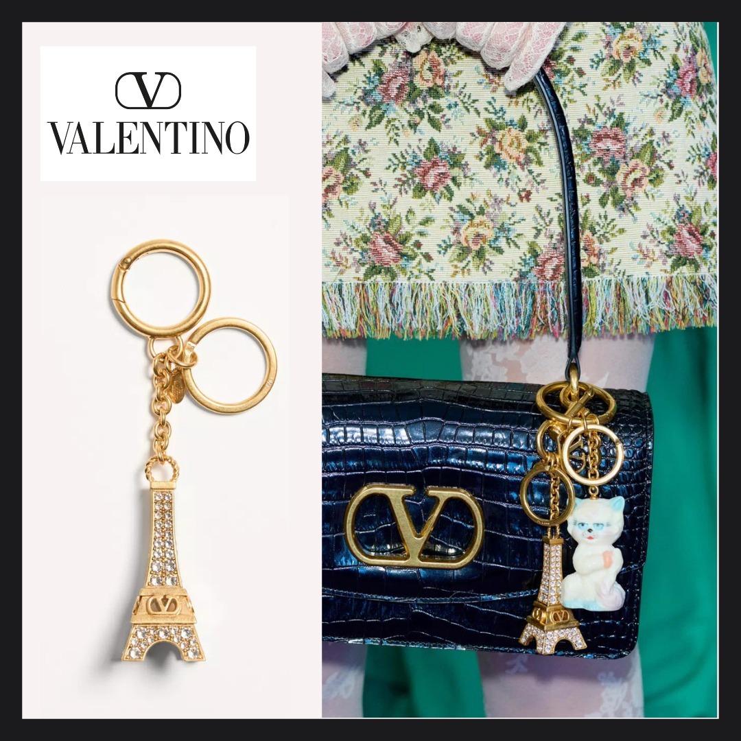 ★新作★【VALENTINO】シェヴァレンティーノキーチェーン