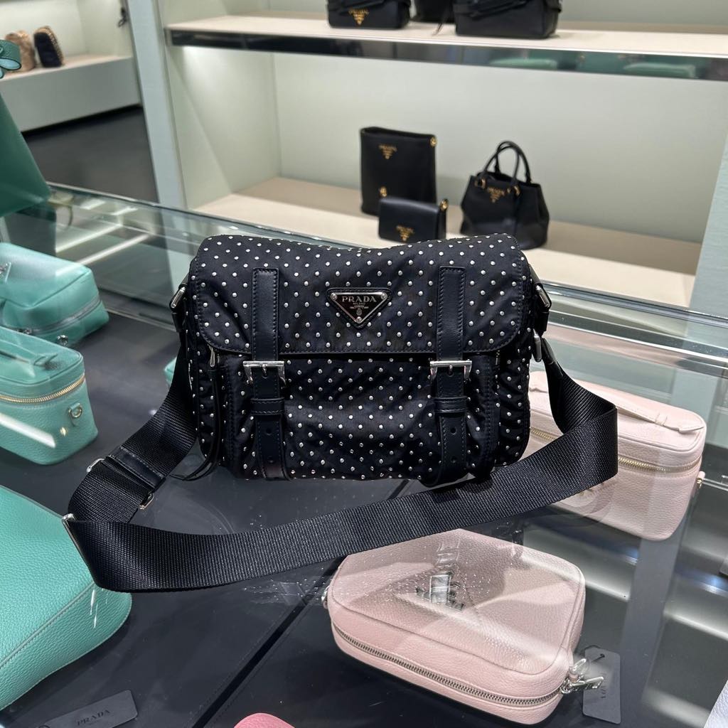 ★ PRADA / プラダ ★ Re-Nylonショルダーバッグ 1BD382
