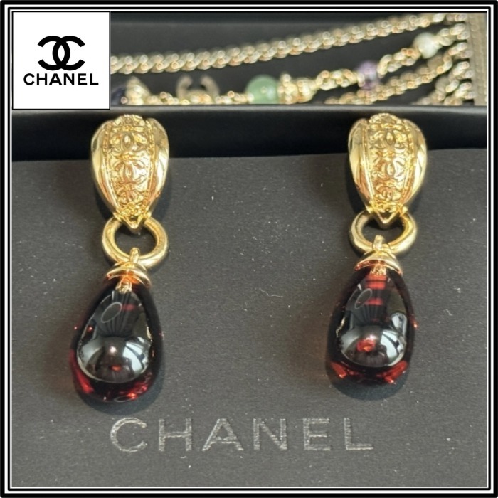 【オシャレ心くすぐる上品な飴色♡】CHANEL × ピアス