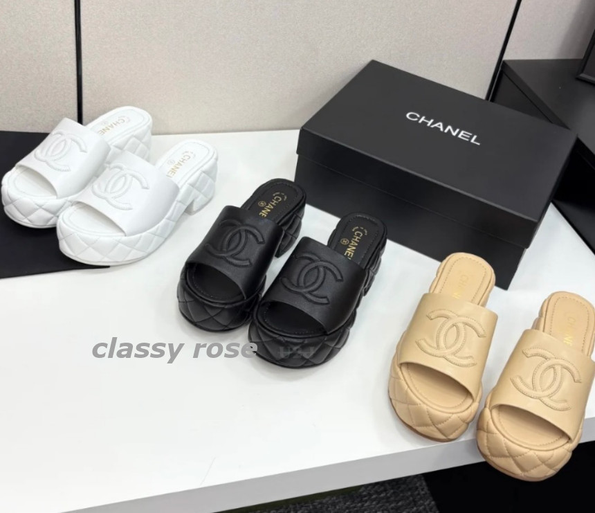 CHANEL《ソールが可愛い★美脚効果》シャネル サンダル 厚底