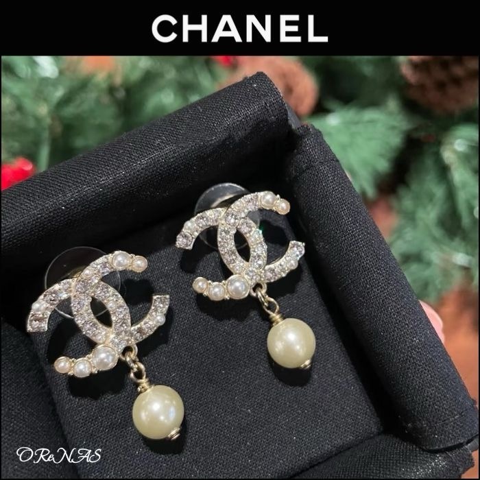【パールとキラキラストーンがエレガント♪】CHANEL ピアス
