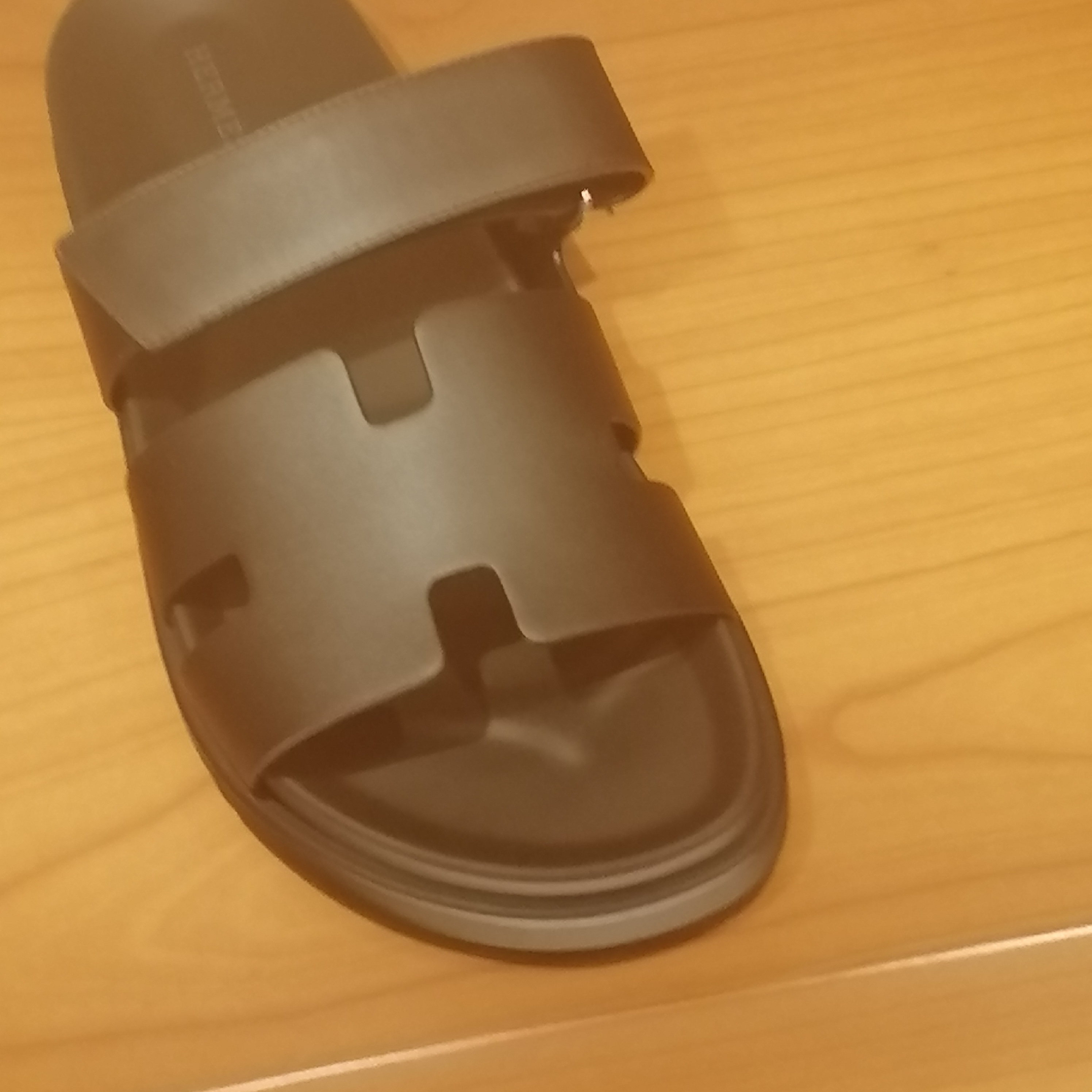 HERMES エルメス シプレーサンダル ブラック