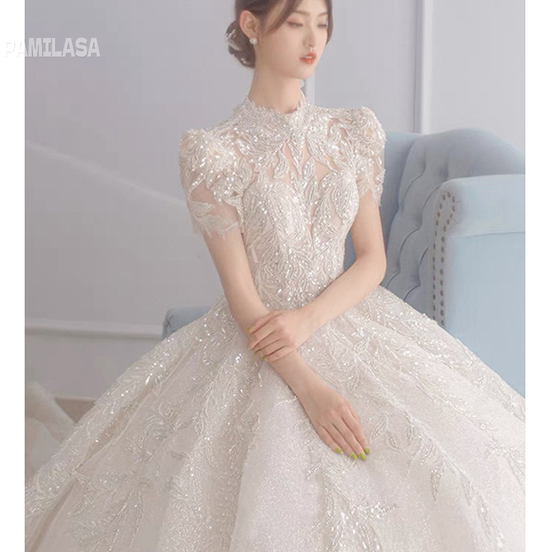 ハイネック半袖ウェディングドレス上品