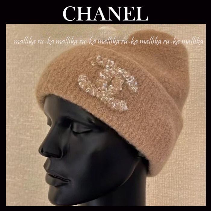 人気必至♡ふわふわロゴ【CHANEL】CCマーク ニット帽