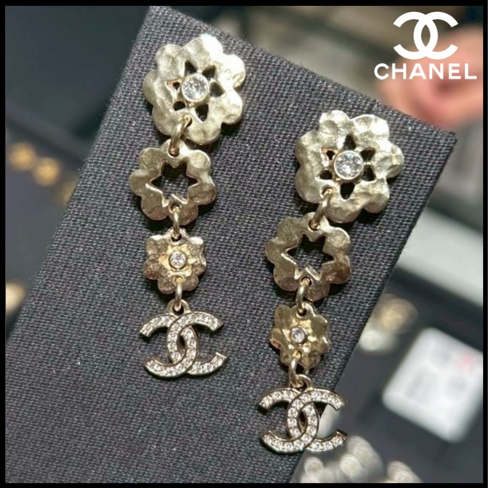 【フェミニンな柔らかさ♥】CHANEL ピアス