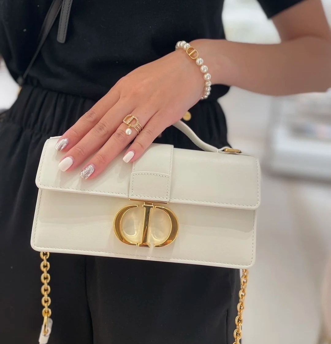 《記憶に残るバッグ》Dior Miss Montaigne ミニバッグ