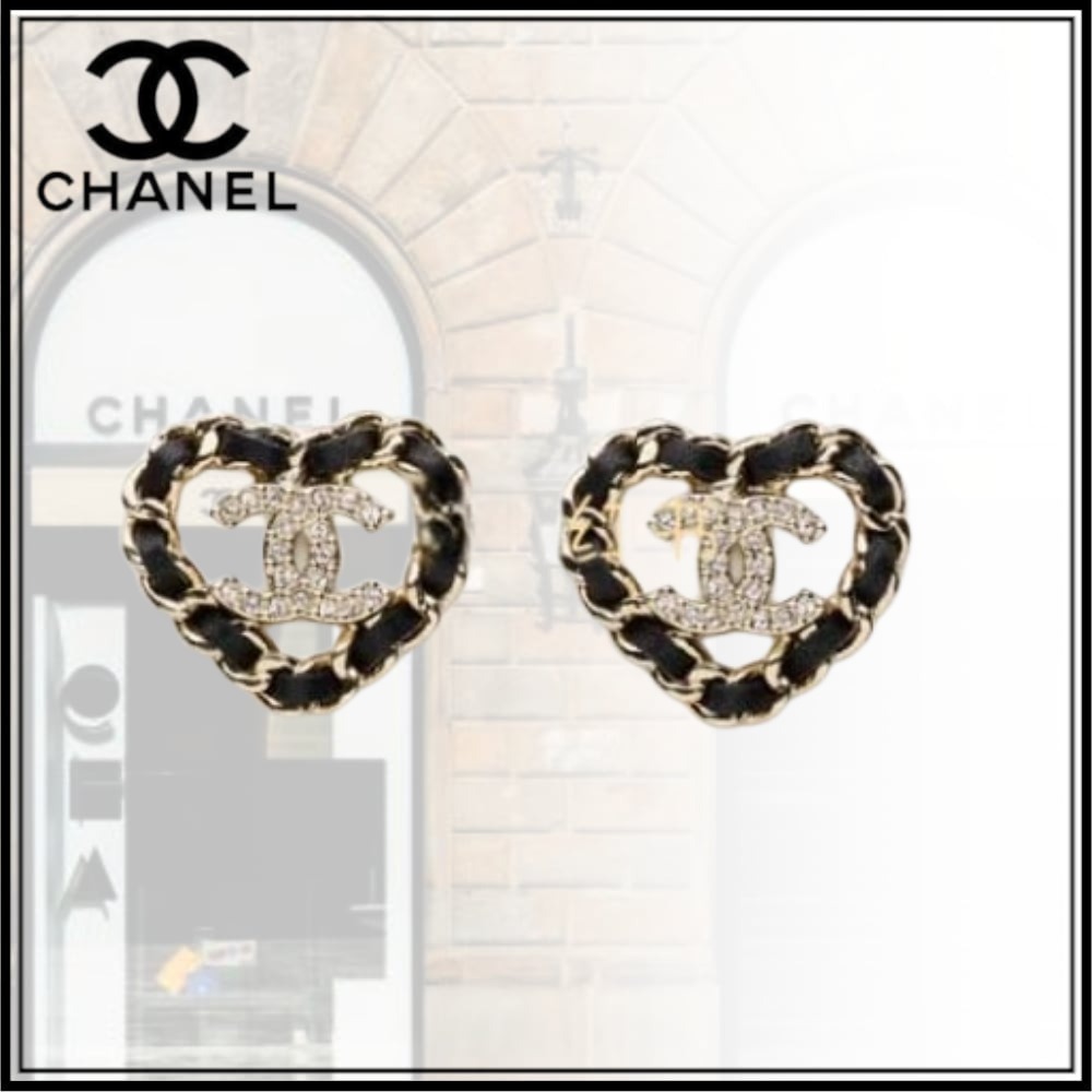 【デイリーに映える上品さ】CHANEL ピアス