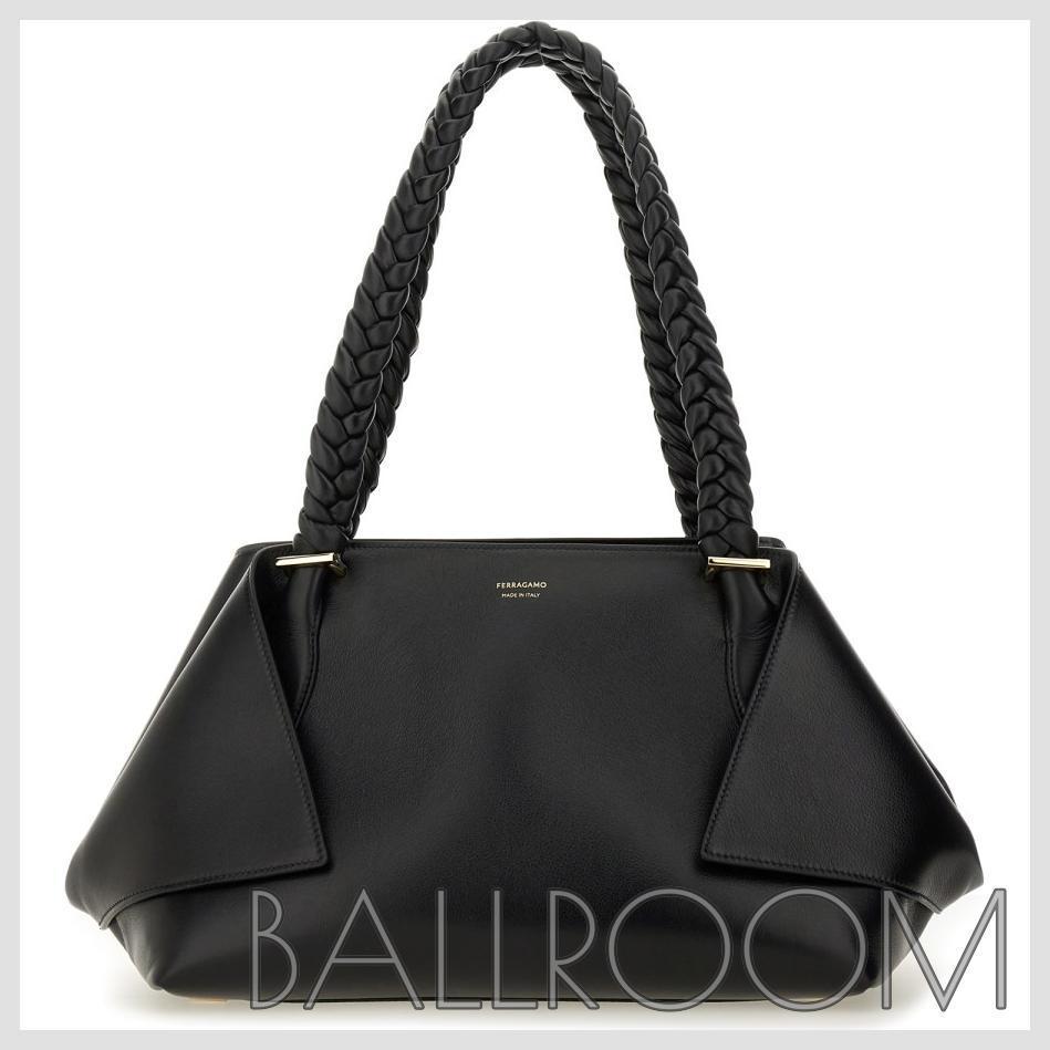 ショルダーバッグ・ポシェット FERRAGAMO LEATHER SHOULDER BAG