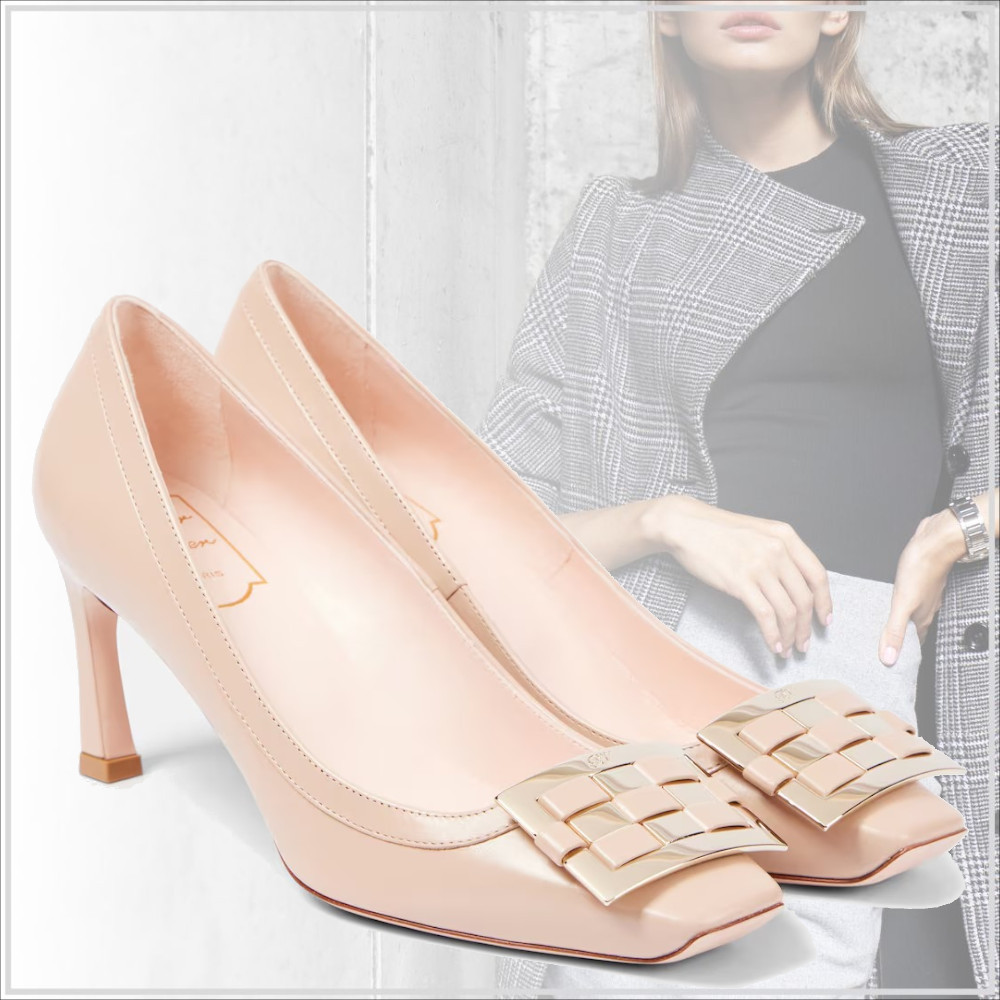 華やぐ足元【Roger Vivier】トロンペット レザーパンプス