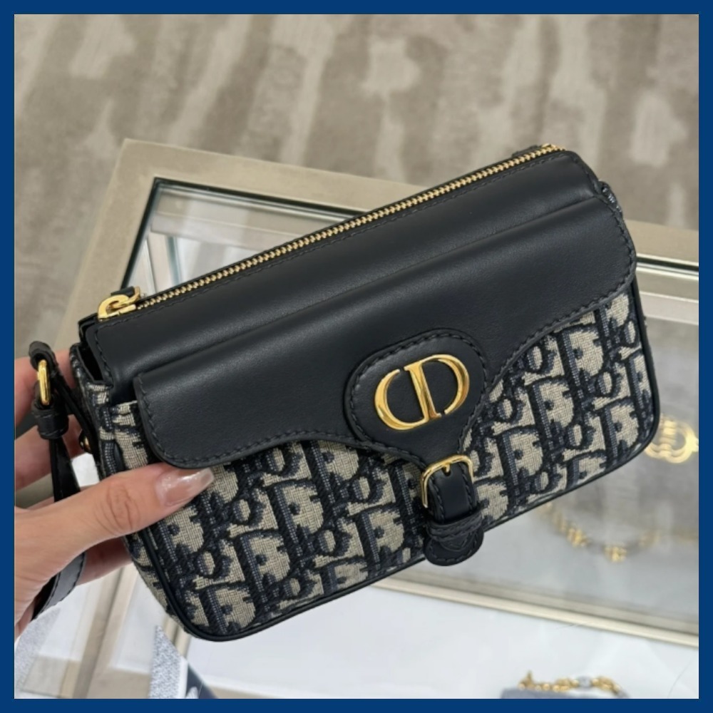 【日常を豊かにする♪】DIOR 30 Montaigne ポケット バッグ