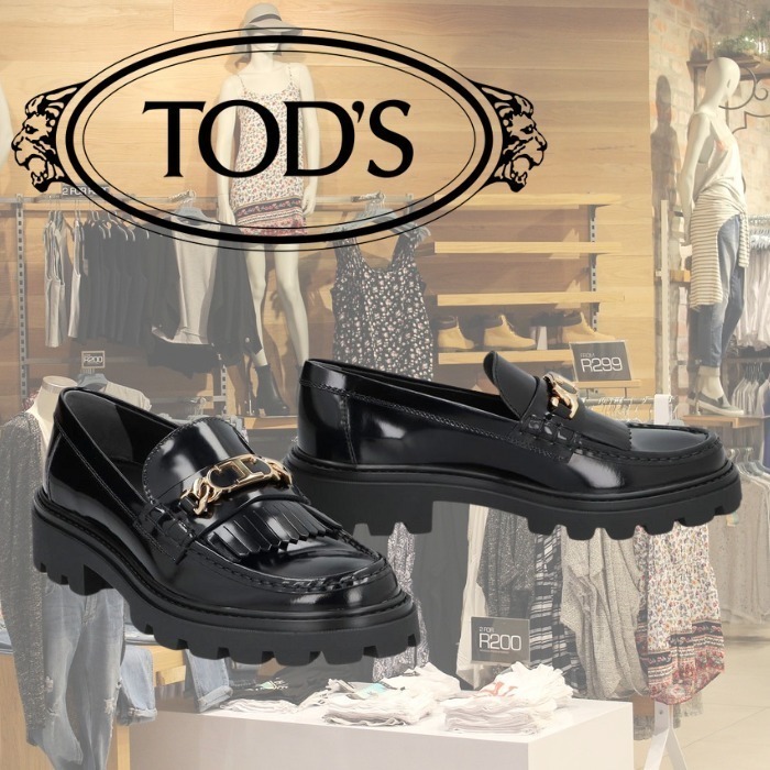 【TOD'S】トッズ レザー Tチェーン フリンジ ローファー 関税込