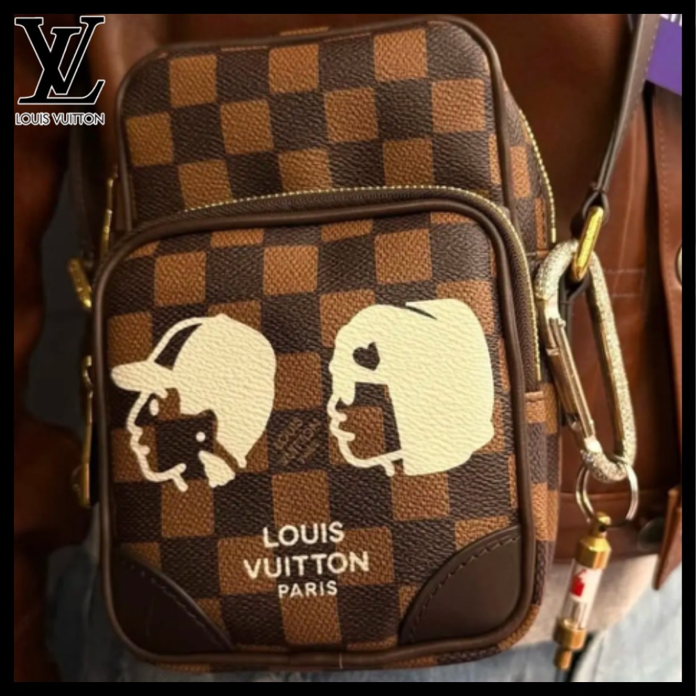 【NIGOコラボ☆ストリート感】Louis Vuitton★ショルダーバッグ