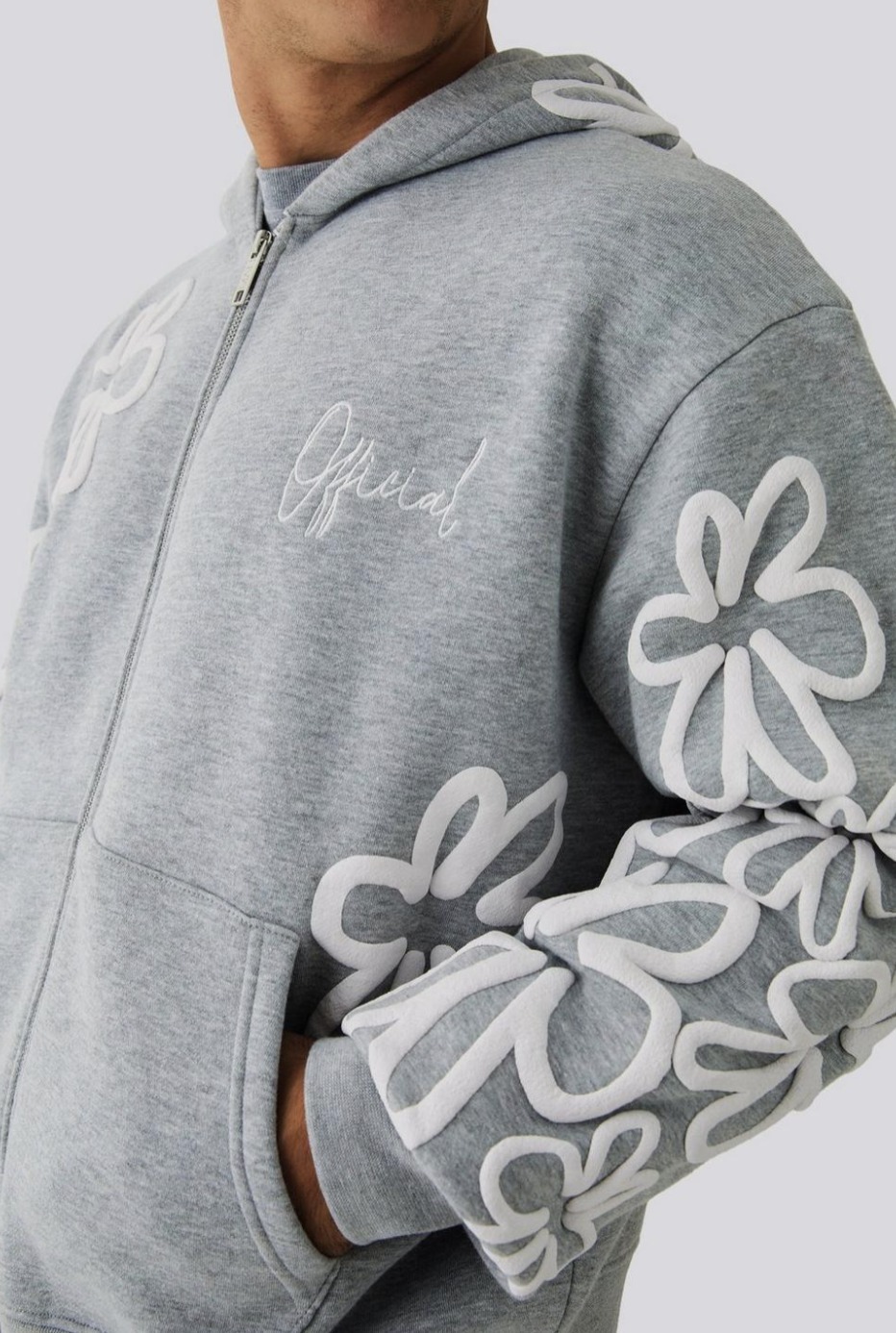 《boohoo》フローラルパフプリント ジップスルートラックスーツ