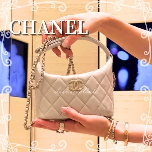 【限定ロゴが可愛い♡】CHANEL ホーボーバッグ グレー 25A