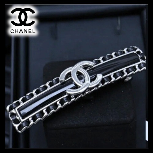 エレガントな輝き☆大人お洒落【CHANEL】ヘアクリップ