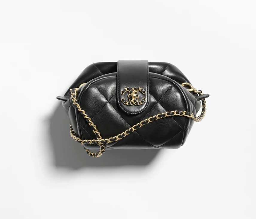《形が可愛い♡2色》CHANEL カフ バッグ