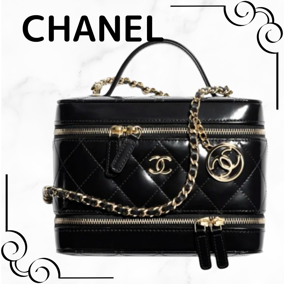 【洗練されたフォルム♪】CHANEL ロング ヴァニティケース