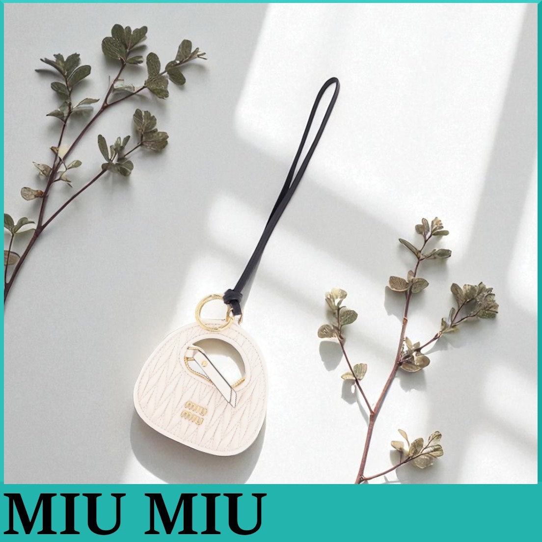 MIU MIU★バッグワンダートリック