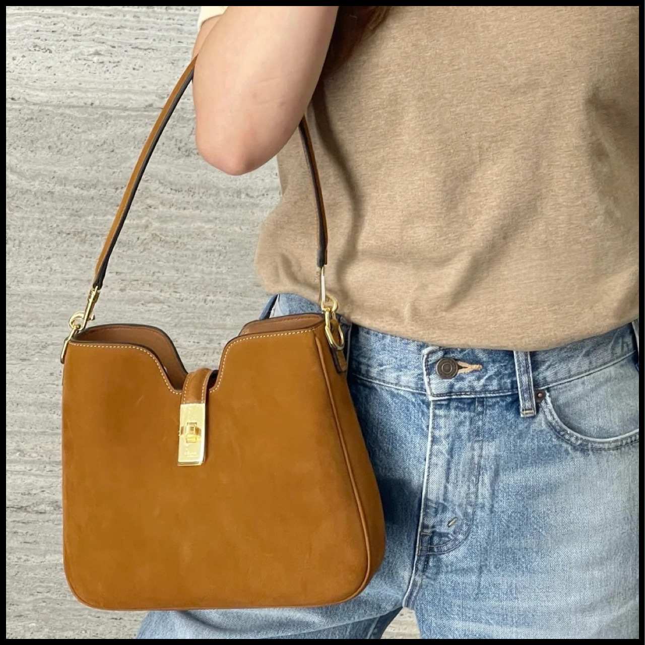 【柔らかく洗練された大人バッグ】CELINE スモール カミーユ 16