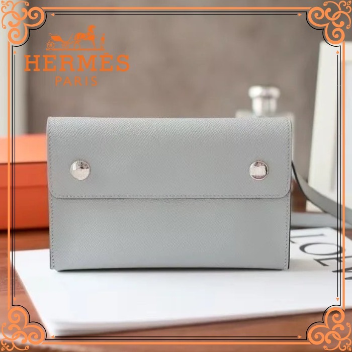 シンプル且つクールなデザイン♪【HERMES】スナップウォレット