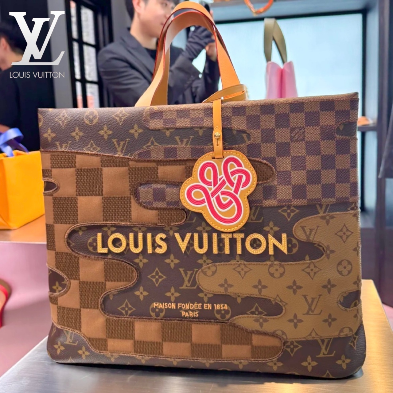 オシャレ☆【LOUIS VUITTON】サック・ショッパーMM