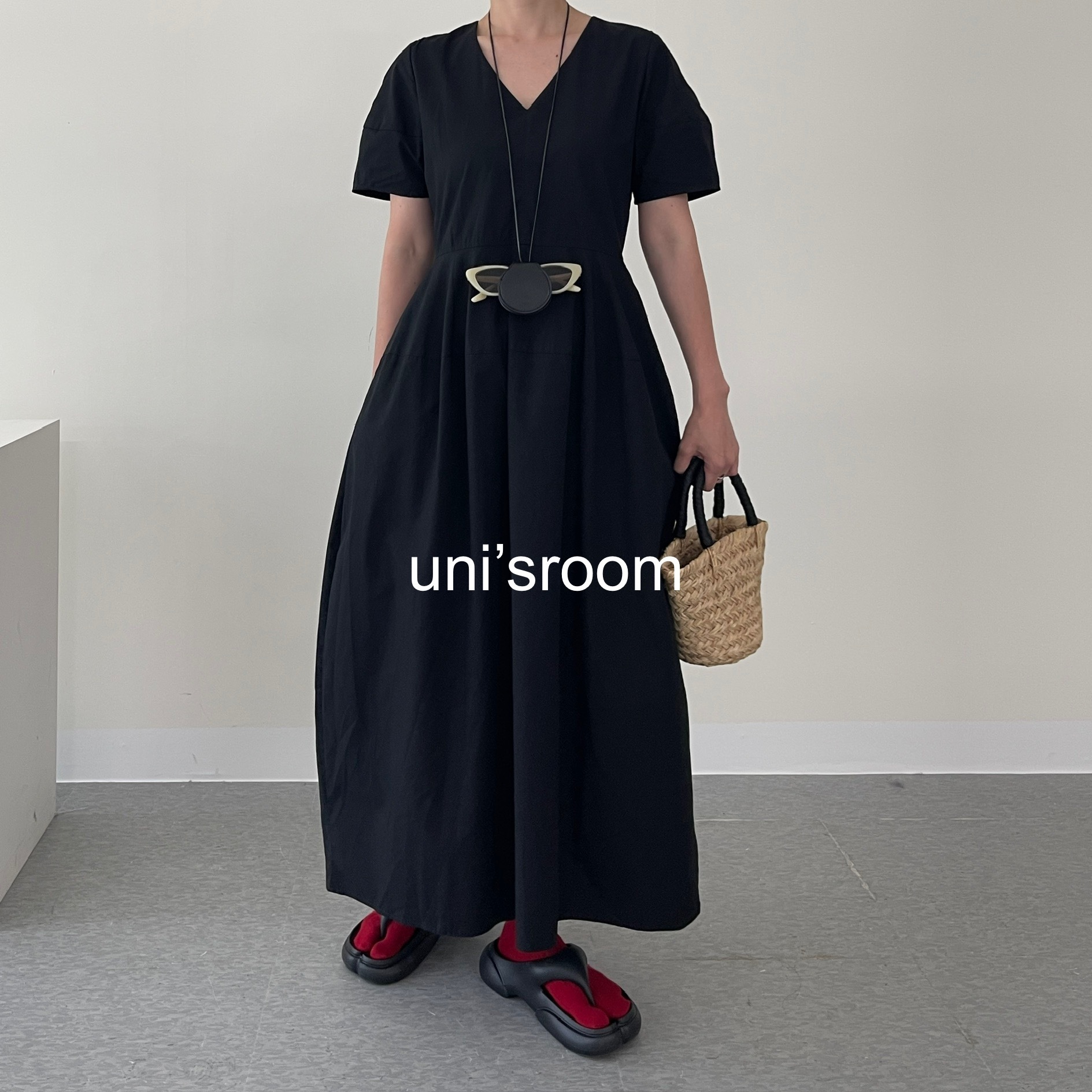 uni's room■コインポーチ付コクーンワンピース OP-SS25-06