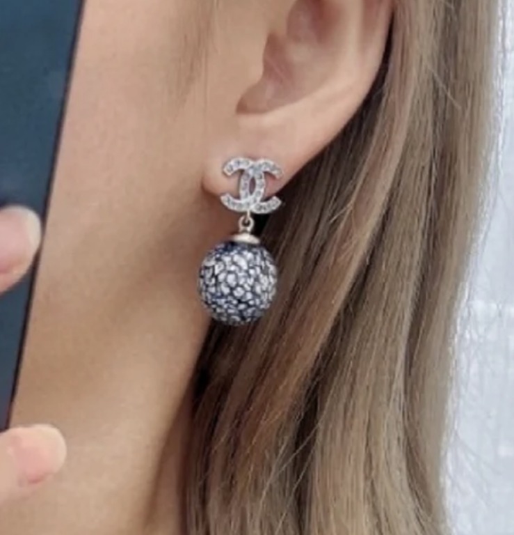 《コロンと可愛い♡》CHANEL CCマーク ピアス 25A