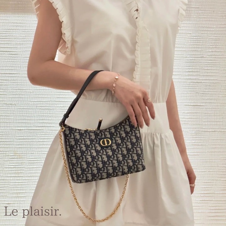 【万能スリムポーチ】Dior 30 Montaigne Diorling ミニバッグ