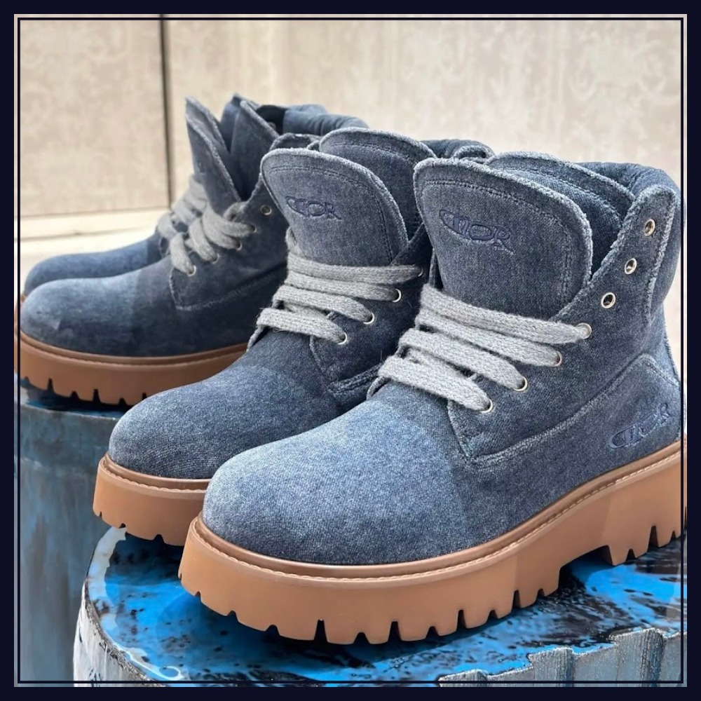 【足元から気分をあげて】Dior ショートブーツ