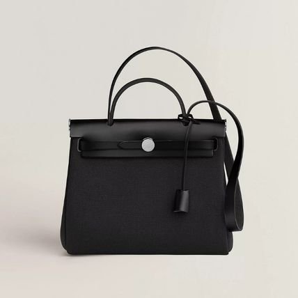 《話題の逸品★》HERMES Herbag Zip 31 bag