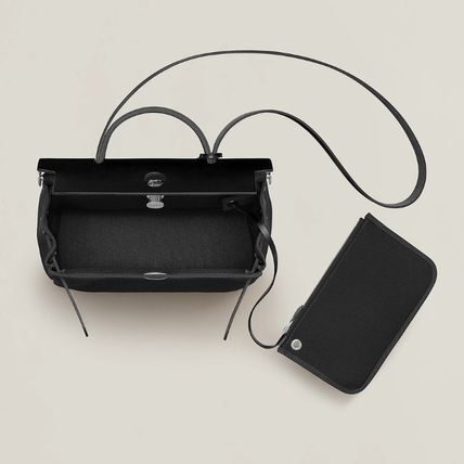 《話題の逸品★》HERMES Herbag Zip 31 bag