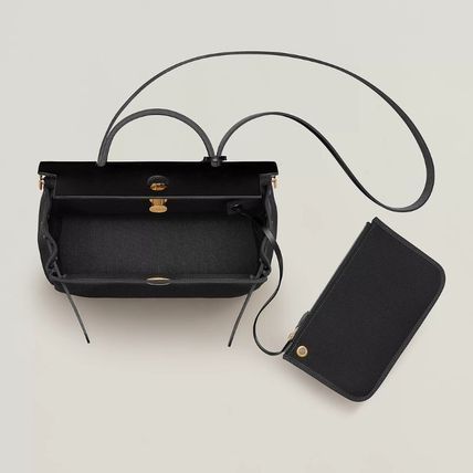 《話題の逸品★》HERMES Herbag Zip 31 bag