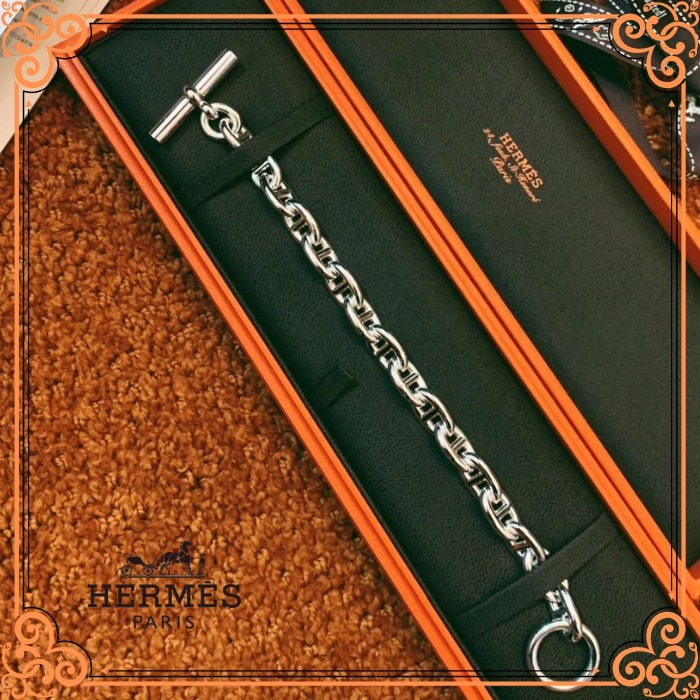上品極まる♡【HERMES】シェーヌダンクルPM 入手困難！