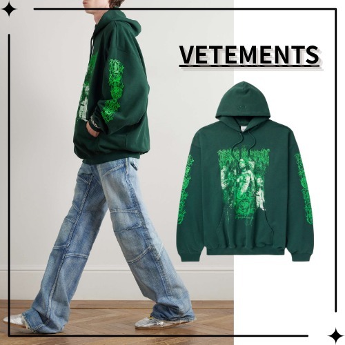 【VETEMENTS】プリント入り オーバーサイズ パーカー フーディ