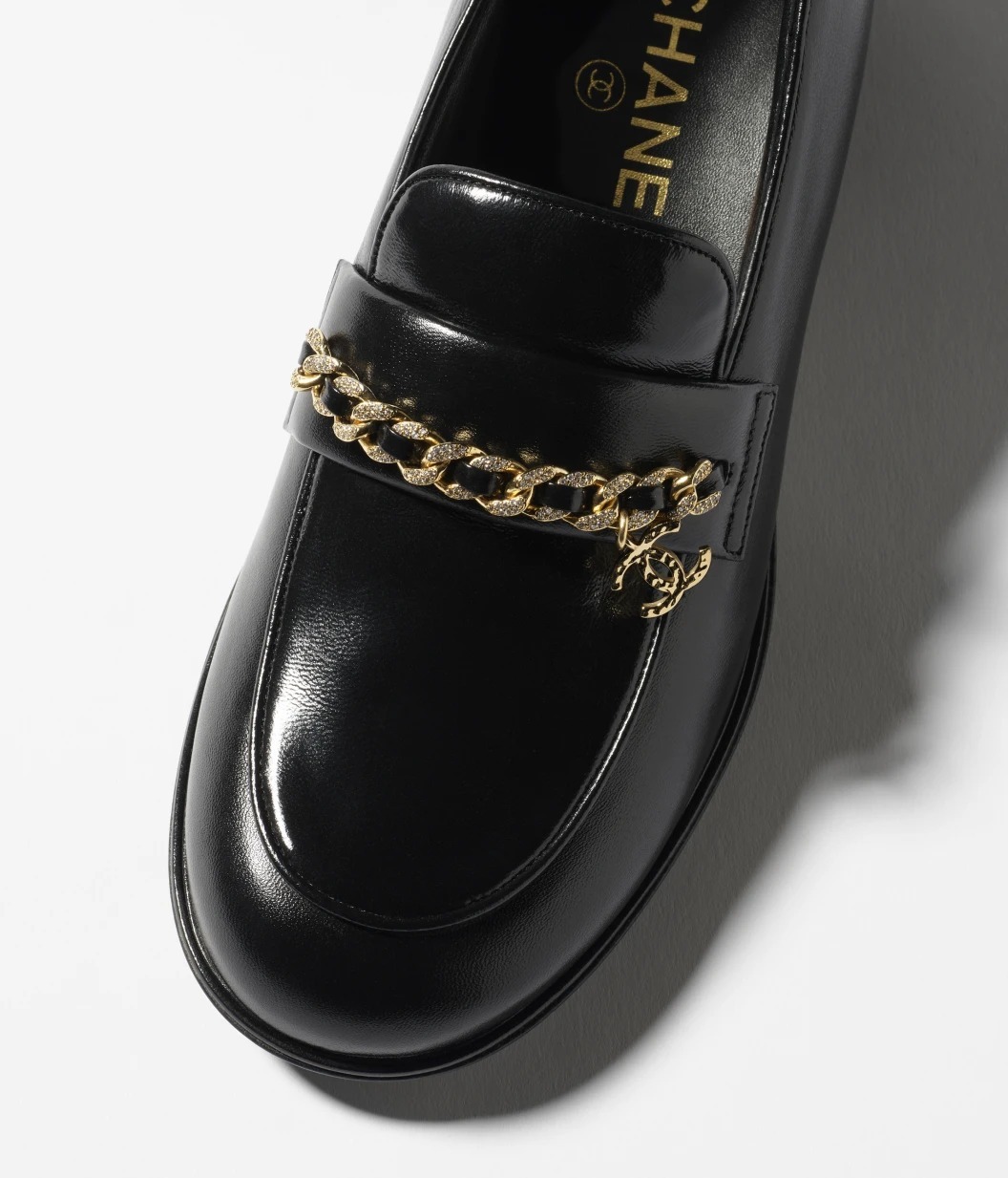 《25A》足元おしゃれに♪【CHANEL】シャネル ローファー
